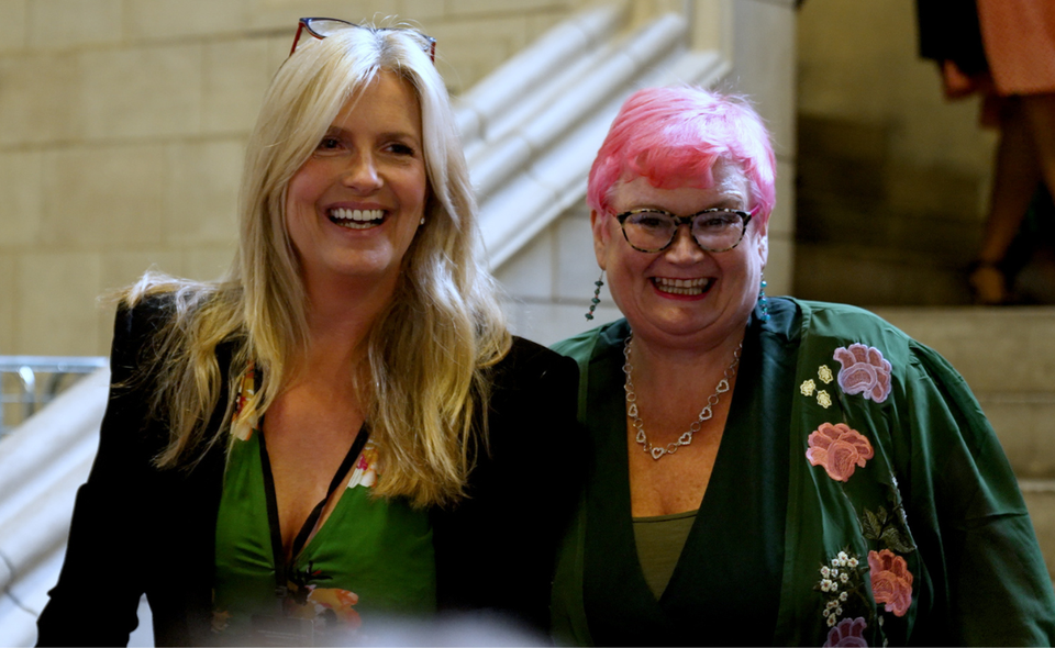 Penny-Lancaster-and-Carolyn-Harris-1300x800.png